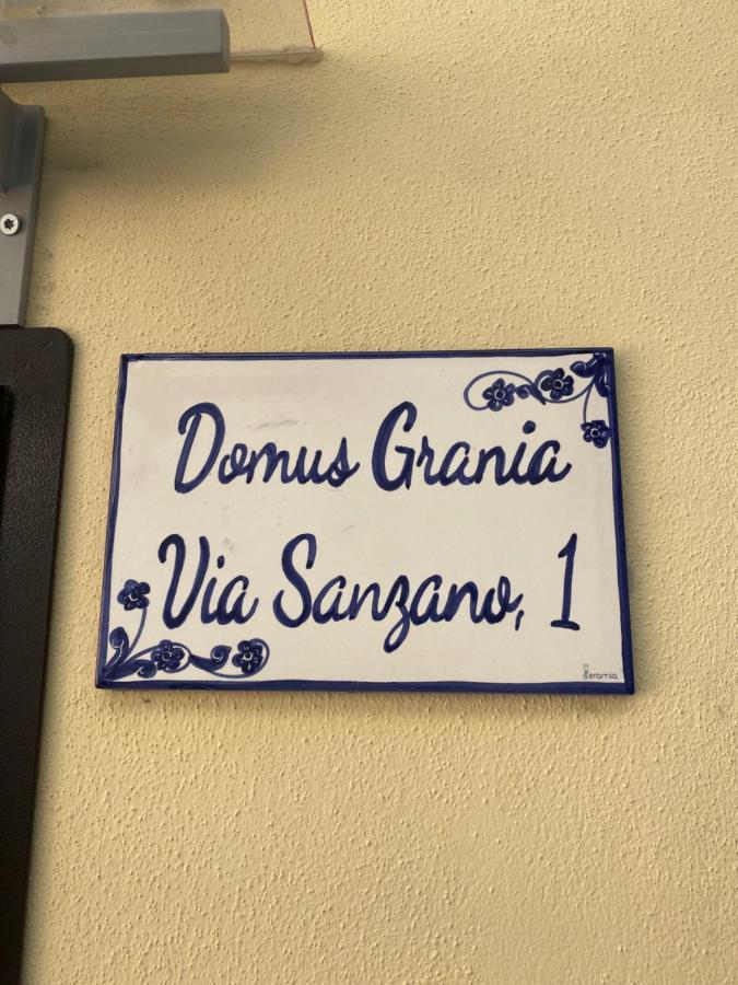 Апартаменты Domus Grania Граньяно Экстерьер фото